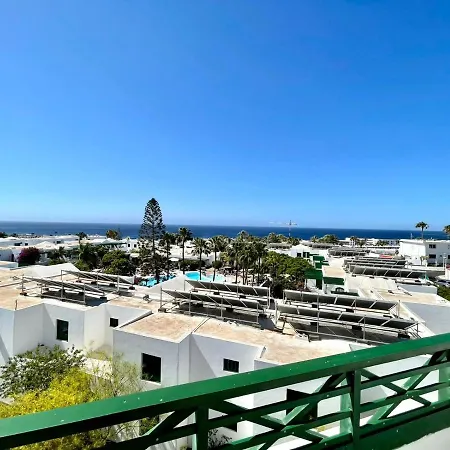 One Bedroom,wifi,kitchen,gym,pool And Amazing View In Playa Chica Puerto del Carmen (Lanzarote)