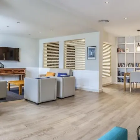 Apartamento One Bedroom,wifi,kitchen,gym,pool And Amazing View In Playa Chica Puerto del Carmen (Lanzarote)