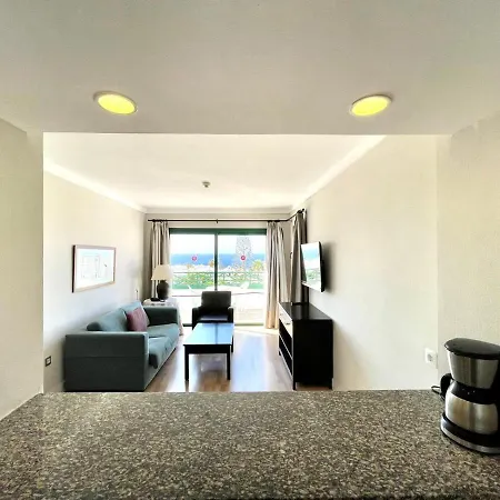 One Bedroom,wifi,kitchen,gym,pool And Amazing View In Playa Chica Appartamento Puerto del Carmen (Lanzarote)